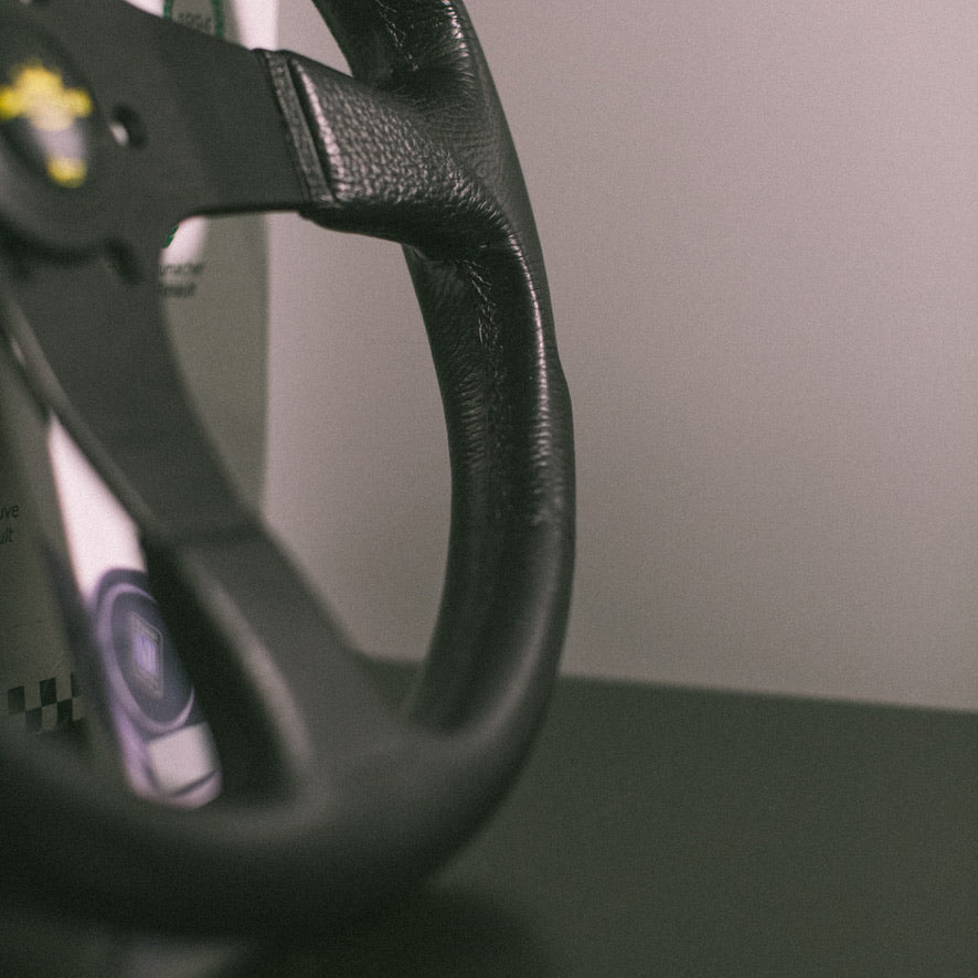 PERSONAL Blitz 350mm Steering Wheel (Black Leather / Black Stitching)