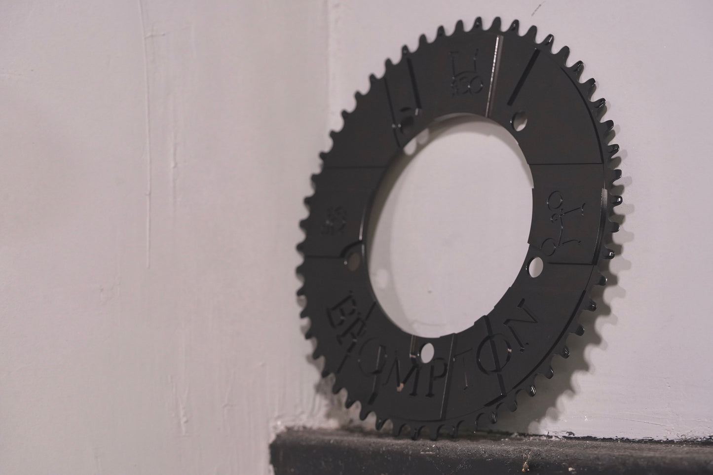 BESPOKE Brompton Flag Chainring (Black) (Narrow Wide)