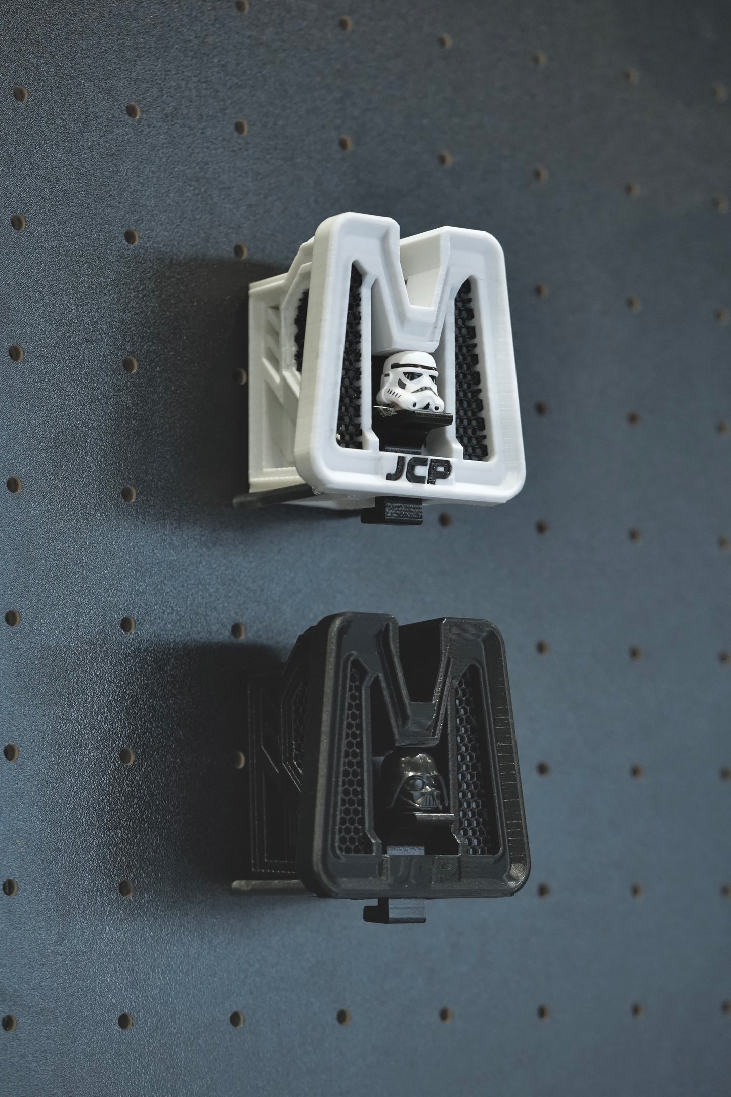 JCP Custom Brompton Carrier Block(Darth Vader)