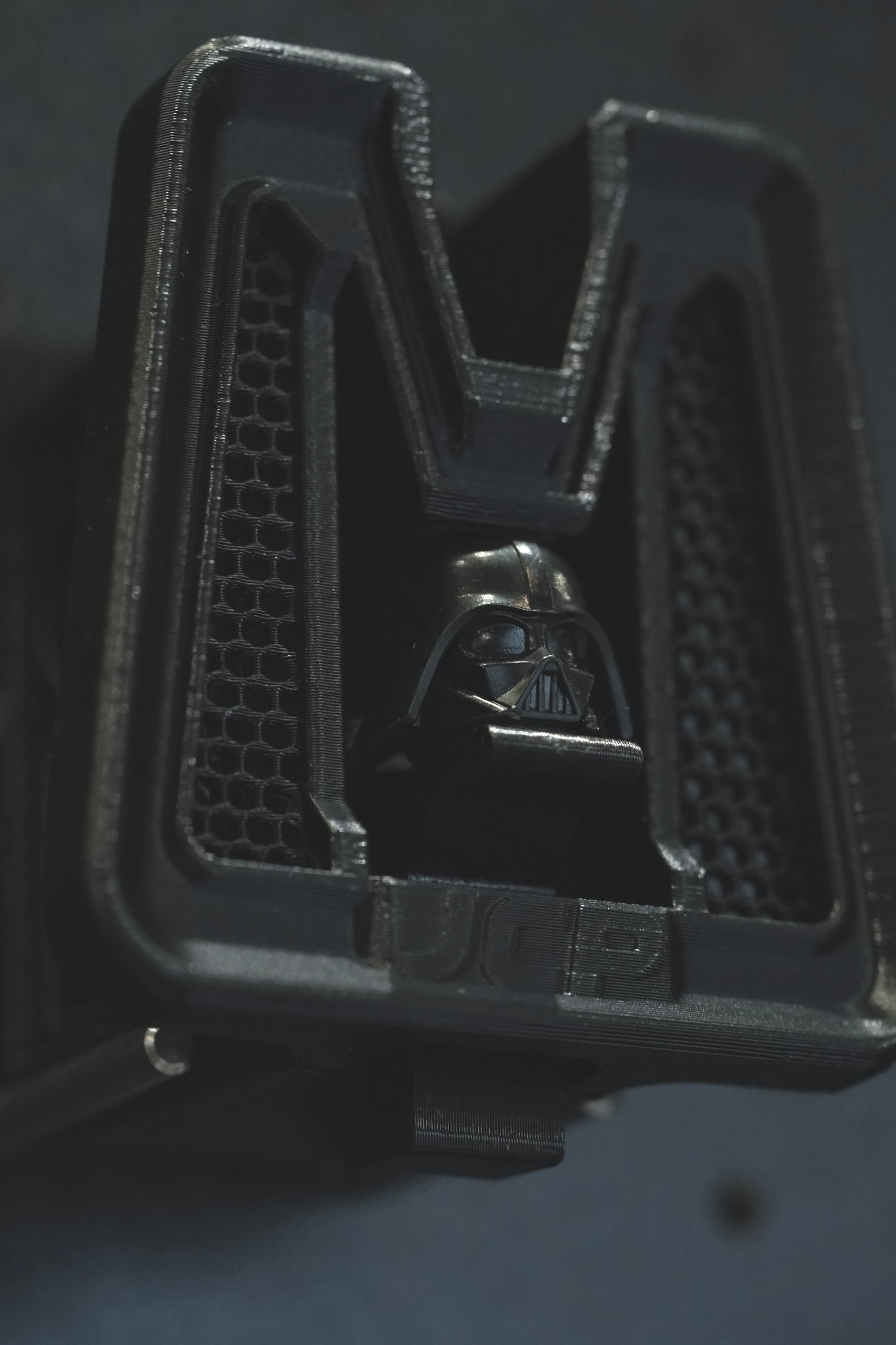 JCP Custom Brompton Carrier Block(Darth Vader)