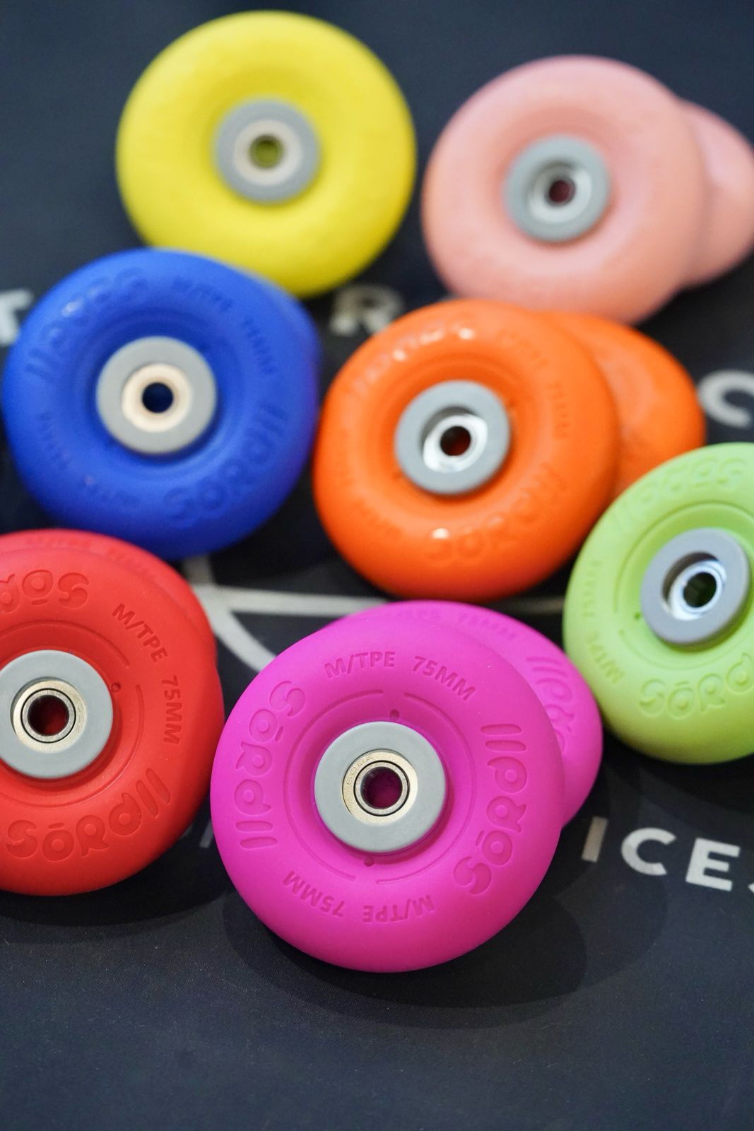 SOROLL 75mm Donut Easy Wheels